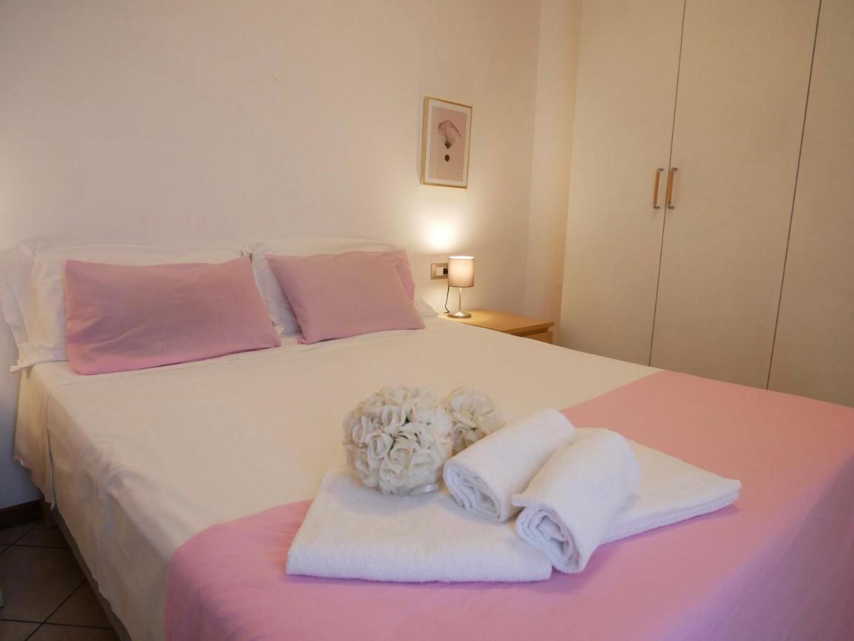 Апартаменти Diadema Pink - Immobili E Soluzioni Rent Бергамо Екстер'єр фото