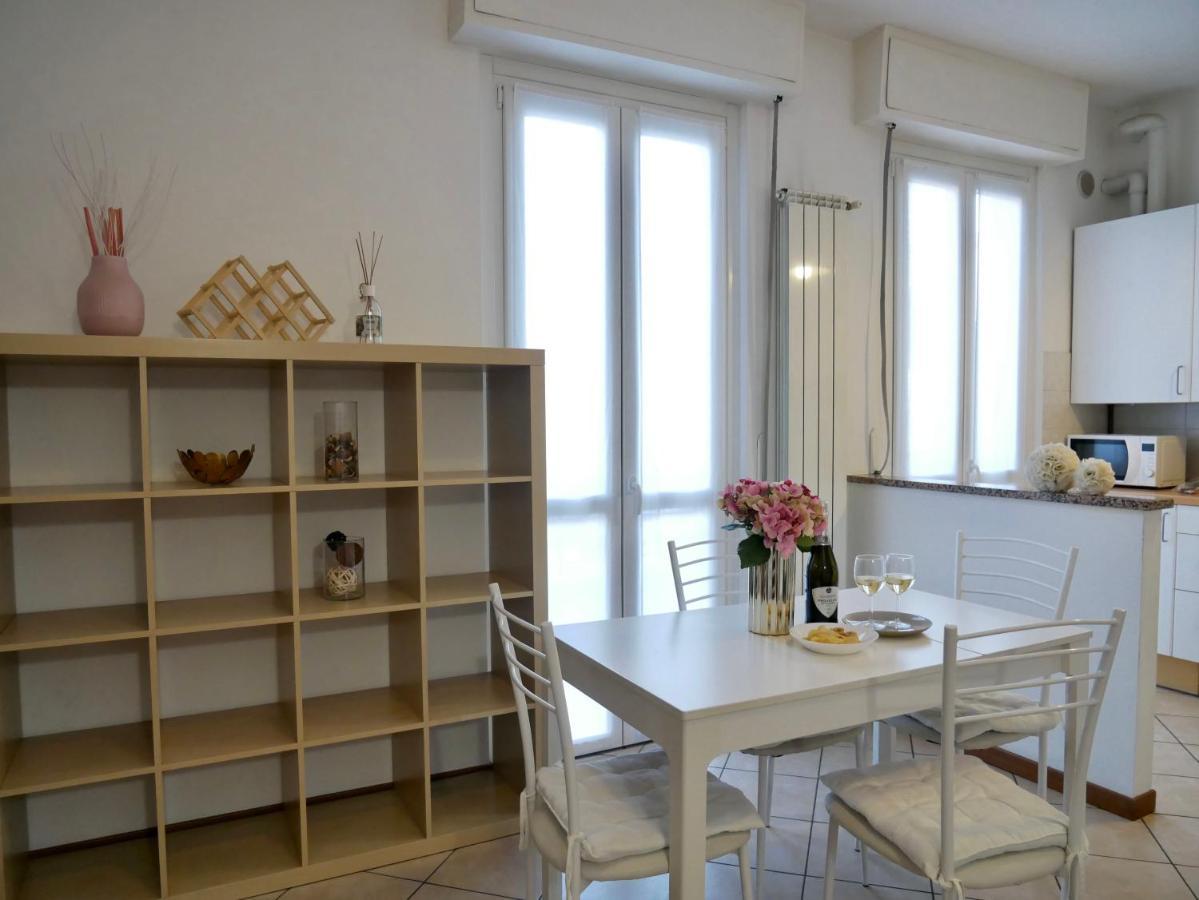 Апартаменти Diadema Pink - Immobili E Soluzioni Rent Бергамо Екстер'єр фото